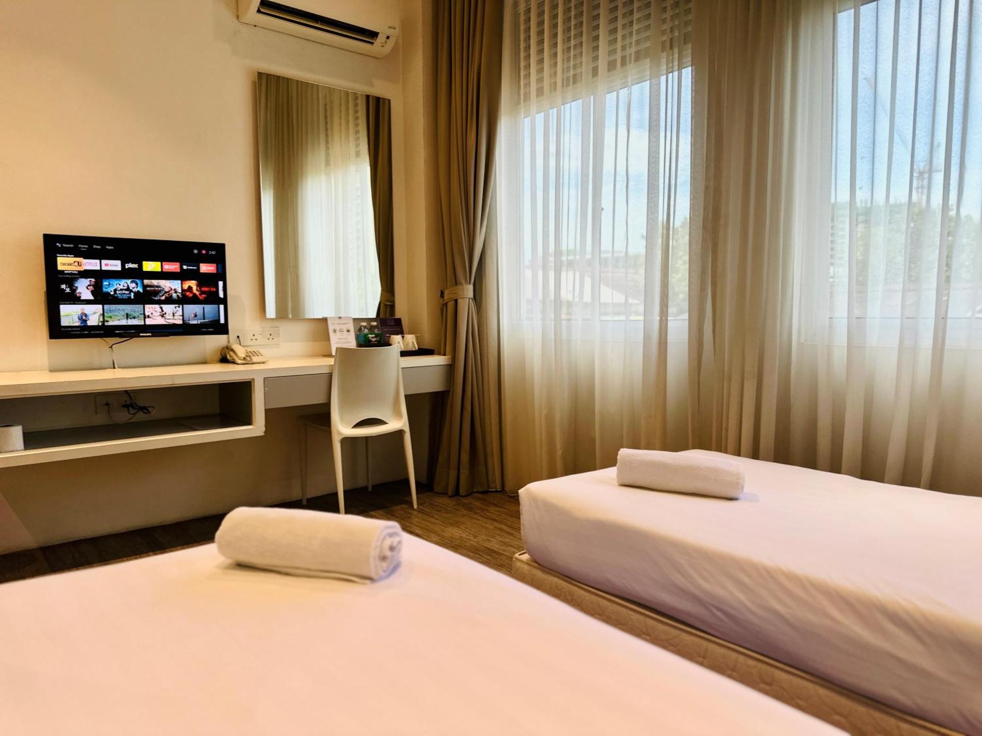 C Y C Heritage Hotel Джорджтаун Экстерьер фото