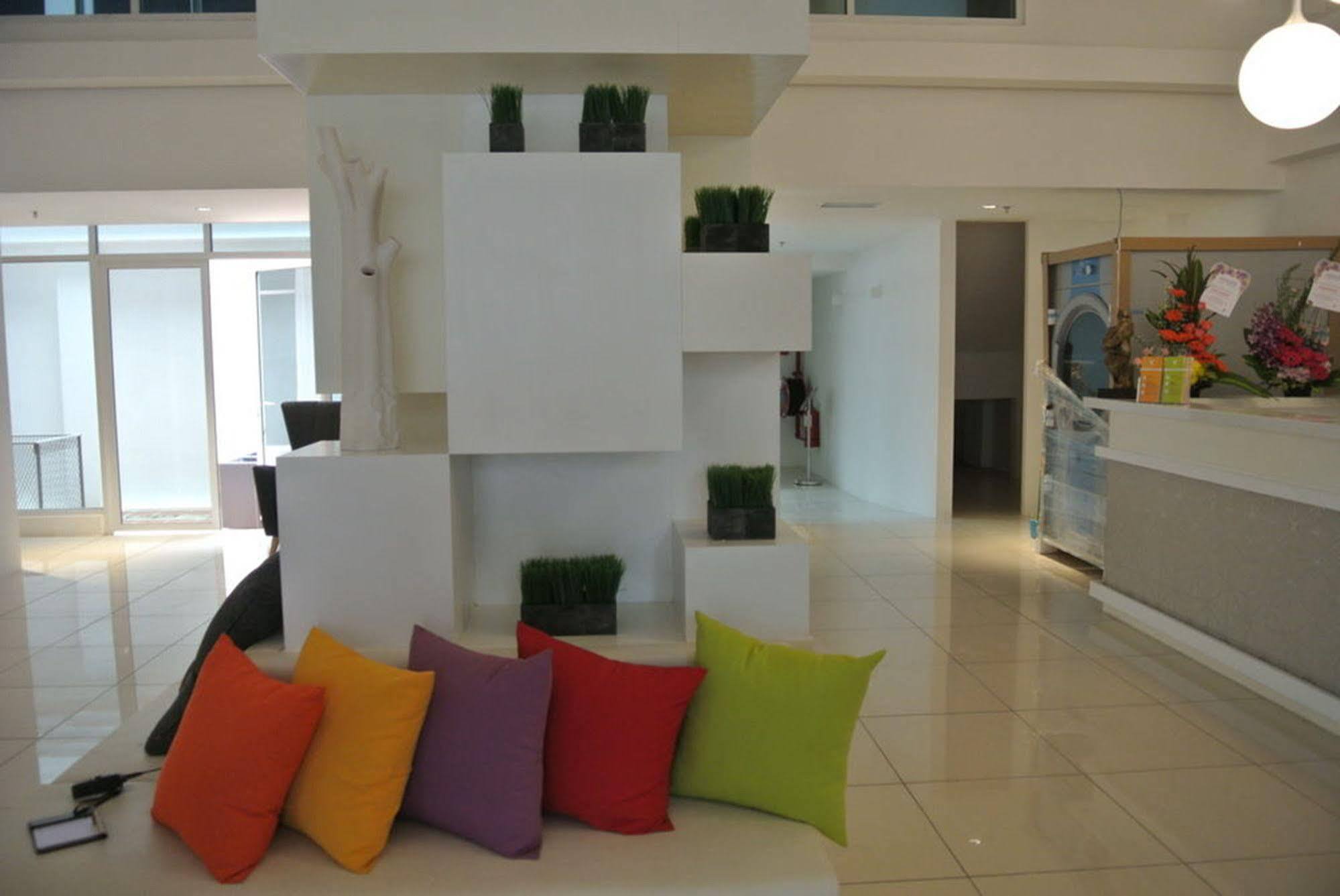 C Y C Heritage Hotel Джорджтаун Экстерьер фото